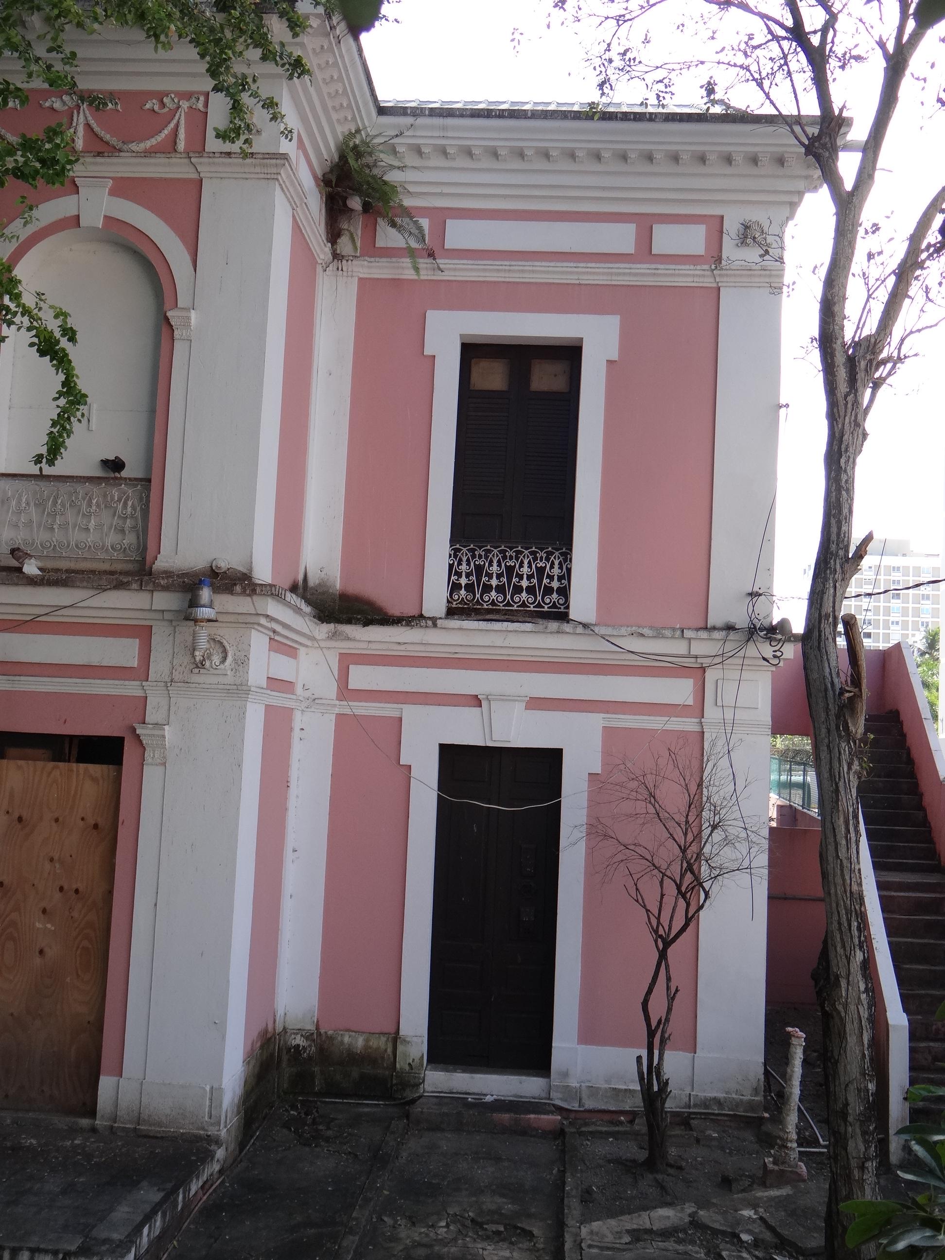 Casa en la Calle Cuevillas 607 - San Juan (Miramar) - 2014 00002